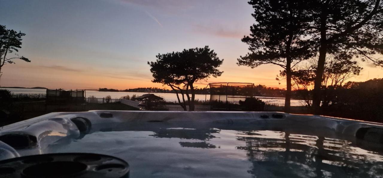 Beach Front Villa In Tonsberg Norway Only July 20-25 외부 사진